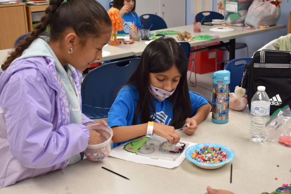 Art comes in all forms! Template or freestyle, check out how these Oak View members are putting their brains to the test with fuse beads!
#bgchv #huntingtonbeach #fountainvalley #art #STEAM #creativity