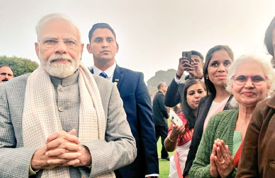 My mother and had the pleasure of being in the company of greatness. We met the Hon'able PM Narendra Modi ji on the auspicious occasion of Republic Day.
<a href="/PMOIndia/">PMO India</a> <a href="/narendramodi/">Narendra Modi</a> <a href="/IASassociation/">IAS Association</a> 

#Trending #ModiGovt #PMModi #RepublicDay2023 #RepublicDay #26january #IAS #UPSC