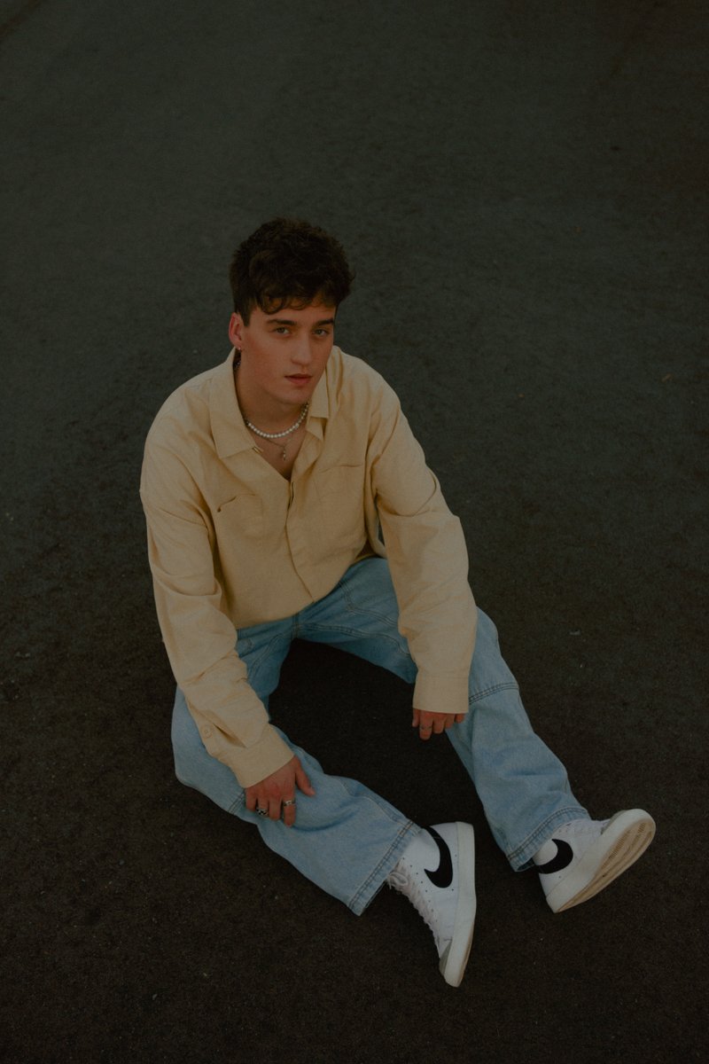 Support Added!! <a href="/DylanCBrady/">Dylan Brady</a> will open for <a href="/WeAreSeaforth/">SEAFORTH</a> in #AthensGA &amp; #StatesboroGA NEXT WEEK! Hope to see y'all there!
Check out Dylan here: youtube.com/watch?v=FCg-hS…
Athens 2/2 bit.ly/SeaforthAthens…
<a href="/BlueRoomBoro/">The Blue Room</a> 2/3 bit.ly/SeaforthBoro