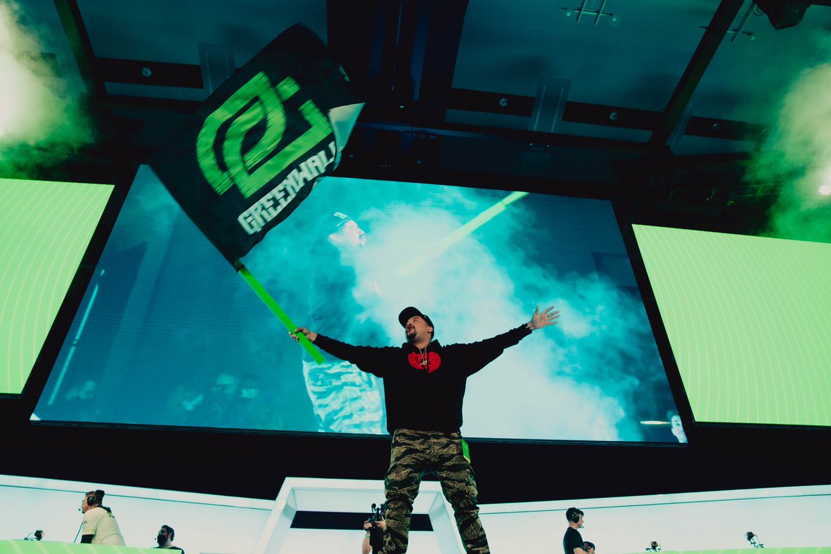 H3CZ's tweet image. The #GreenWall returns to Texas. Come experience the best CDL event you'll see all year! 

#OpTicMajor