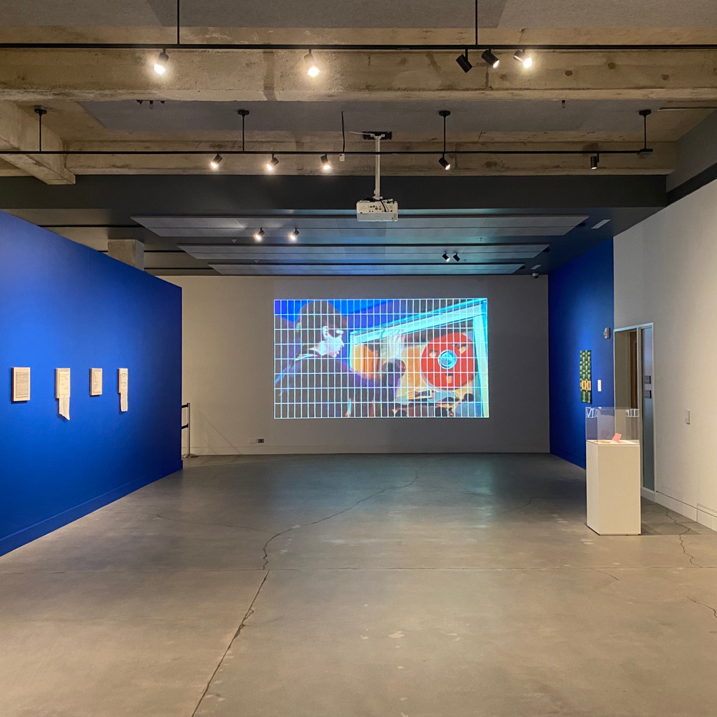 psu_art_museum's tweet photo. Get lost in the details at the “Weaving Data” opening reception tonight, 5-7pm!
This event is open and free to the public! Swing by the museum or RSVP at the link in bio🔗⬆️
@FordFamilyFound
@OrCulturalTrust
@Portland_State
#pdxevent #visualarts #textile #portlandstate https://t.co/BBsP6EUpTS