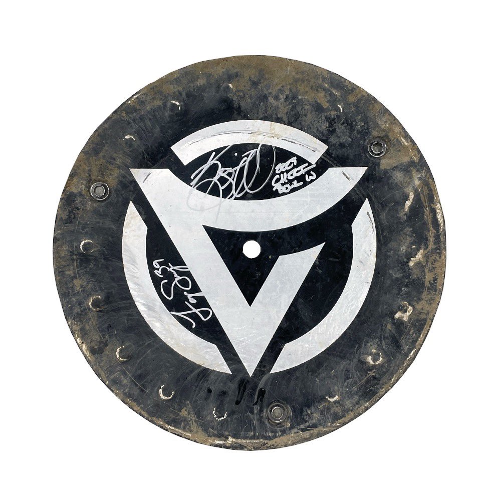 SwindellSpdLab's tweet photo. 🚨 @cbnationals WINNING wheel cover 🚨

- 150 tickets available @ $10 a piece 
- signed 
- dirt still on it 

Tickets go live at 8PM tonight. Winner drawn Monday Jan 30th @ https://t.co/CmYPUuXMpC https://t.co/FVhZd0h1BD