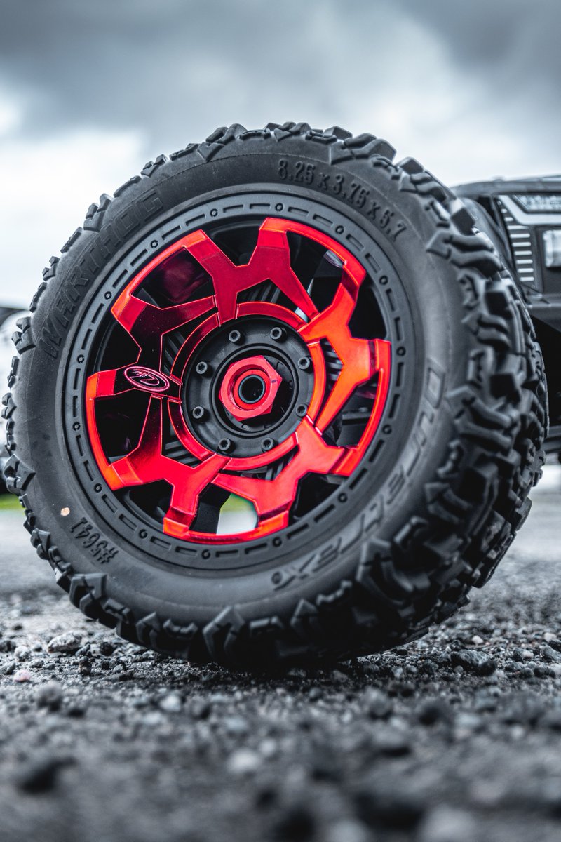 Horizon_Hobby's tweet photo. New #Duratrax Clip-Lock Wheel Face's' for the Ripper 5.7" Wheel!
https://t.co/gvSBMTU2Wj
·Three chrome finish color options
·Clips in securely with no tools required
·Easily removed to change colors or replace scratched faces
·Unique multi-layers aesthetic https://t.co/vBfgyFqKH2