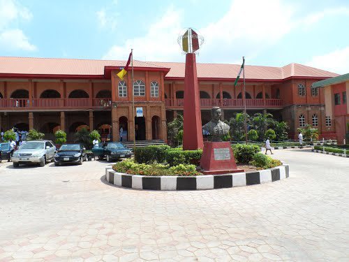 Gianluigizona's tweet photo. Happy 98th Dear Alma Mater #Dengram #DMGS #LuxFiat https://t.co/NeE2Wzh2XQ