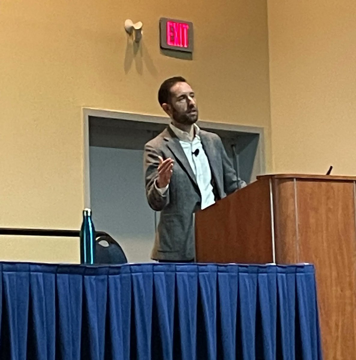 CALSTART's tweet image. You may have heard about #EVs returning their charge to the grid - but that's just a part of #EVcharging as a service. 

CALSTART's Ben Mandel joined @NREL's Jesse Bennett at @USGSA's #FedFleet 2023 to discuss different ownership models, bidirectional charging, and more.