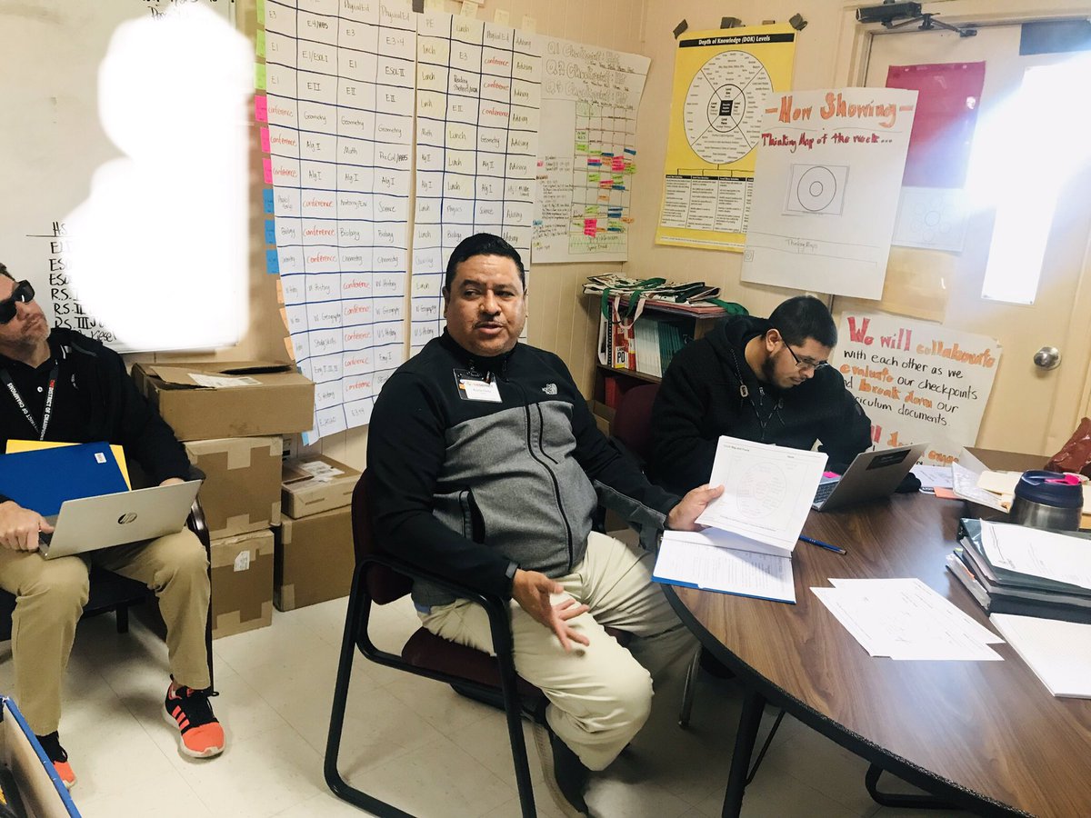 cerecerez5's tweet photo. At #CCA we are proud to be an @ThinkingMaps🧠campus, 6th-12th! #Showcasing as our kids #DefineInContext from #Geometry📐to #Chemistry🧬and all the great #contents in between🏀📖🗺!
It’s about the life long #ThinkingProcesses we want our kids to own!
#confidence💪🏼
#MakeItCount❤️ https://t.co/qmxOJ81T6b