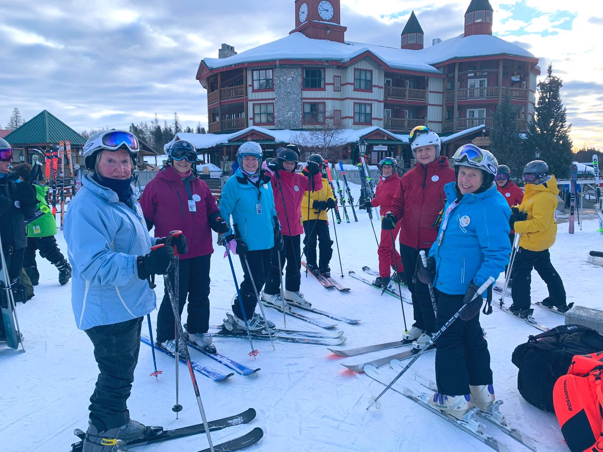 Awesome to see the Senior Alpine Ski Club this week at the Resort.

Hope you are having a great trip! Happy skiing and socializing🥂😊

#mykimberley