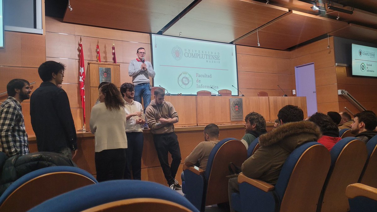 Máster de Videojuegos UCM (@mdv_ucm) on Twitter photo Arranca el HITO 1 con los grupos de estudiantes de diseño y desarrollo de <a href="/unicomplutense/">Complutense</a> que trabajan con estudiantes de arte y comunicación de <a href="/VoxelSchool/">Voxel School</a> en los próximos #videojuegos de su TFM. Arranca el HITO 1 con los grupos de estudiantes de diseño y desarrollo de <a href="/unicomplutense/">Complutense</a> que trabajan con estudiantes de arte y comunicación de <a href="/VoxelSchool/">Voxel School</a> en los próximos #videojuegos de su TFM.