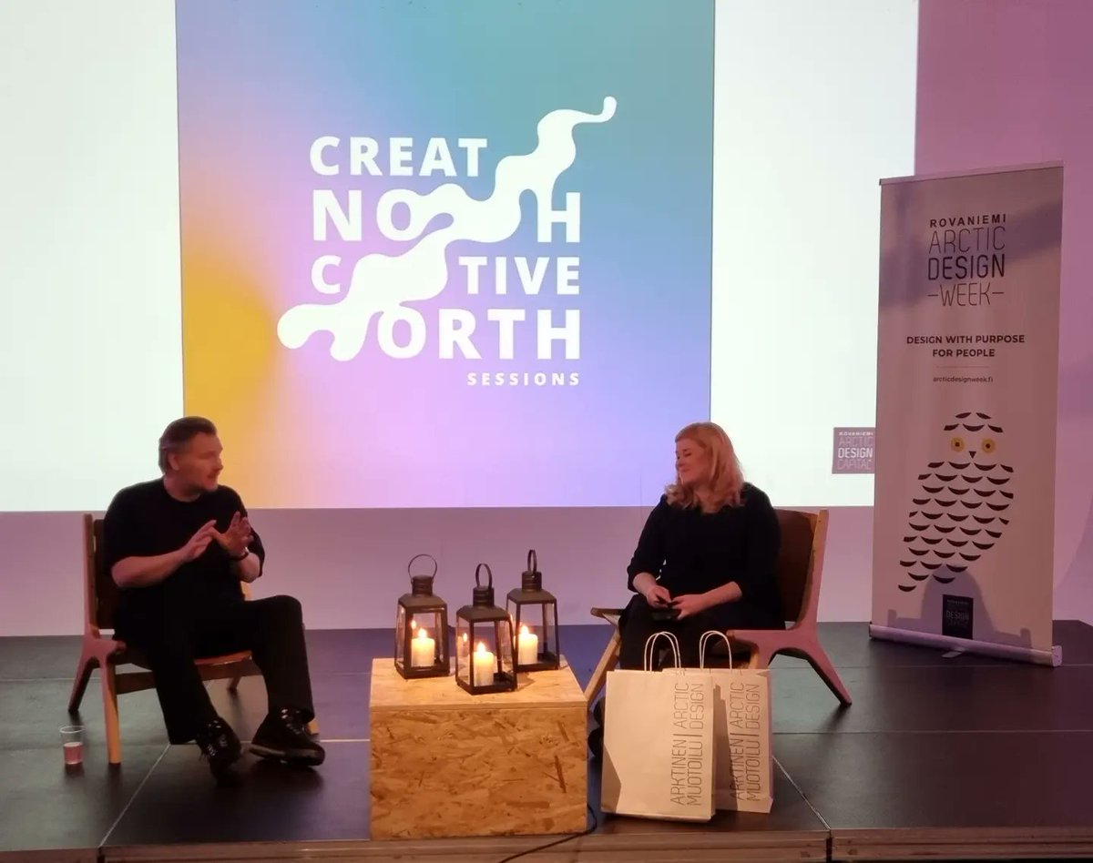 Ajatustaina's tweet photo. Sali tÀynnÀ luovaa energiaa! Pelon ajamasta yrityskulttuurista kohti luovaa kulttuuria! Ajateltavaa kaikille! Kiitos Tommi Laiho @folkfinland ja Emmi Harjuniemi @muutostoimistokuohu @BRovaniemi #arcticdesignweek #arcticdesigncapital #ynorth https://t.co/cbXzP7qBQj