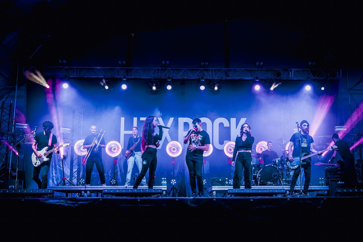 Hatortxurock's tweet photo. #HTX27 ๐ธ Argazki bilduma
๐ถ @MafaldaGrupo
.
.
.
#hatortxu #mafalda #auzolana #elkartasuna #hatortxurock #musikajaialdia #jaialdia #denaketxera #gertu #etxera https://t.co/epAaqqTBn1