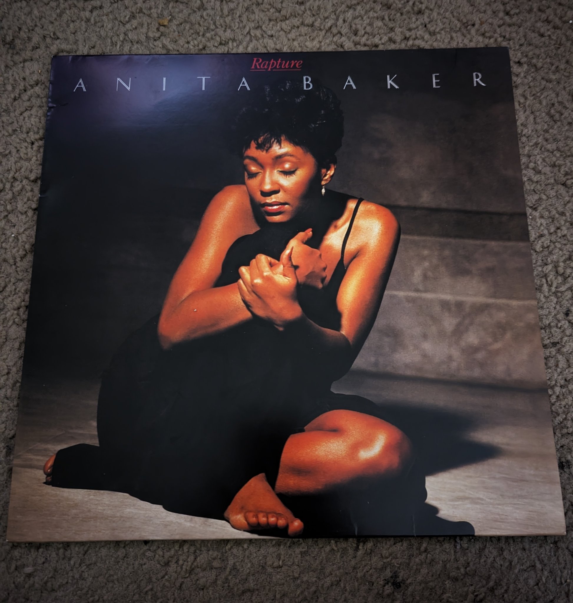 Breaking out the on this Throwback Thursday.

Happy Birthday, Anita Baker. 