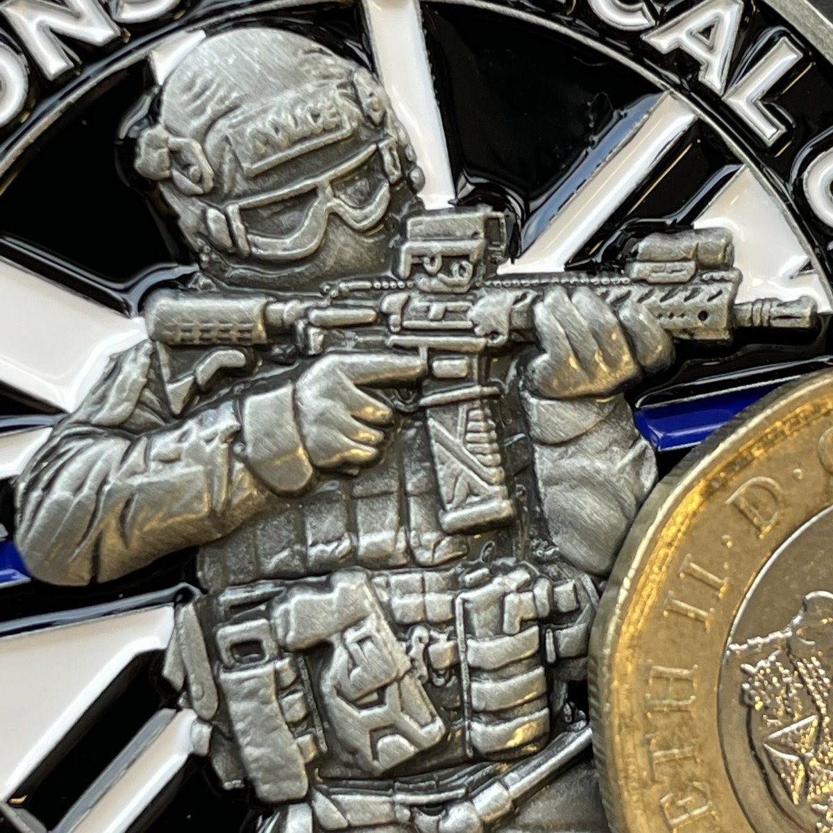 Slight rework to one of our favourite coins, still blown away by the detail on this 👀😍

challengecoinsuk.com

#challengecoin #challengecoins #challengecoinsuk #firearms #police #armedpolice #afo #arv #ctsfo #firearmsinstructor #thinblueline #ukpolice #thinbluelineuk