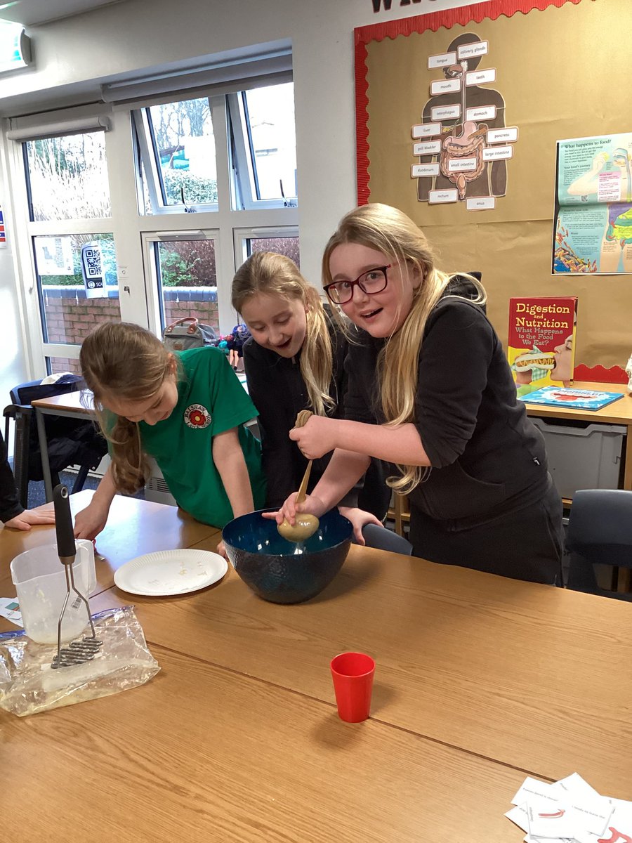 Mrs Ward tweet media