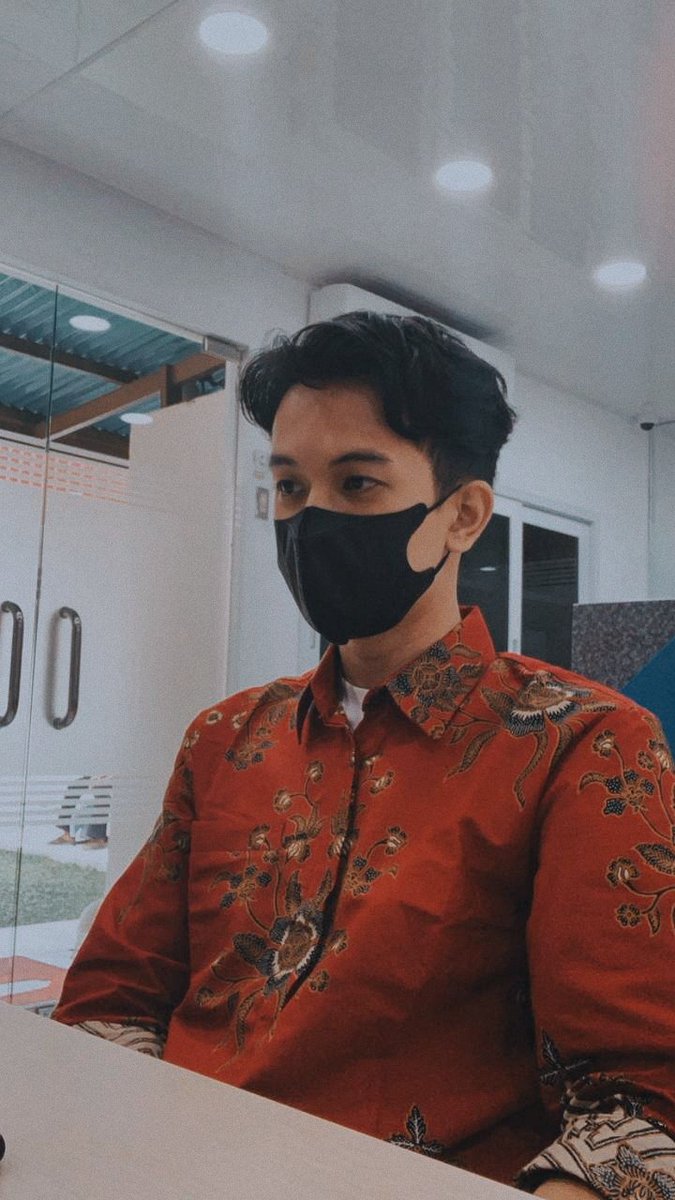 papacringeee's tweet photo. 🥸 https://t.co/XWK4MXxFVS