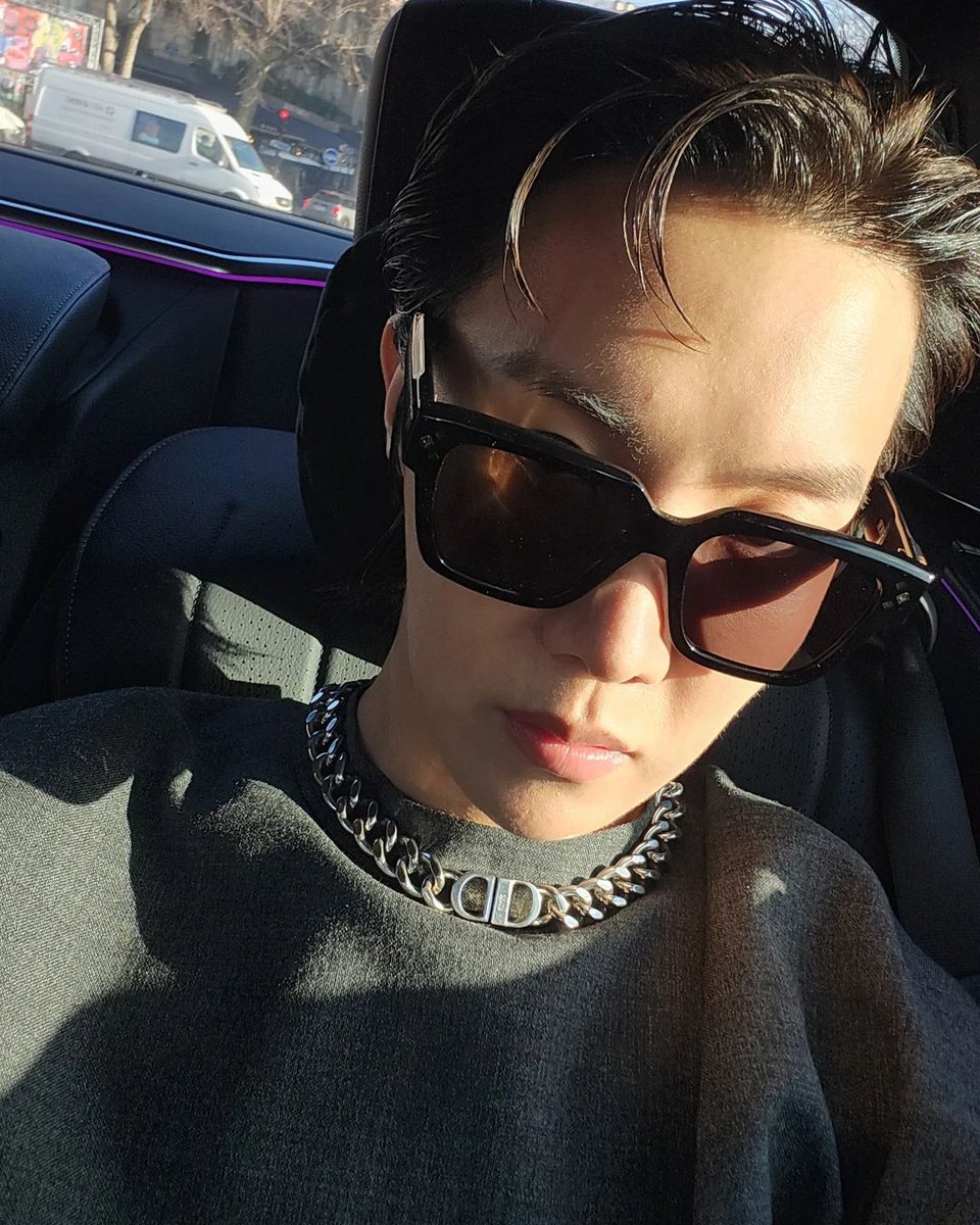 KeisyCastro04's tweet photo. Pablo motos creo que te tenemos que enseñar que es el respeto, para que no lo confundas con comedia, eso que hiciste con jhope fue una total falta de respeto, porque eres un ignorante y arrogante, ahora dime cuantos premios tienes tu? O dime quien te conoce? Aprende a respetar https://t.co/COpYVJtAXJ