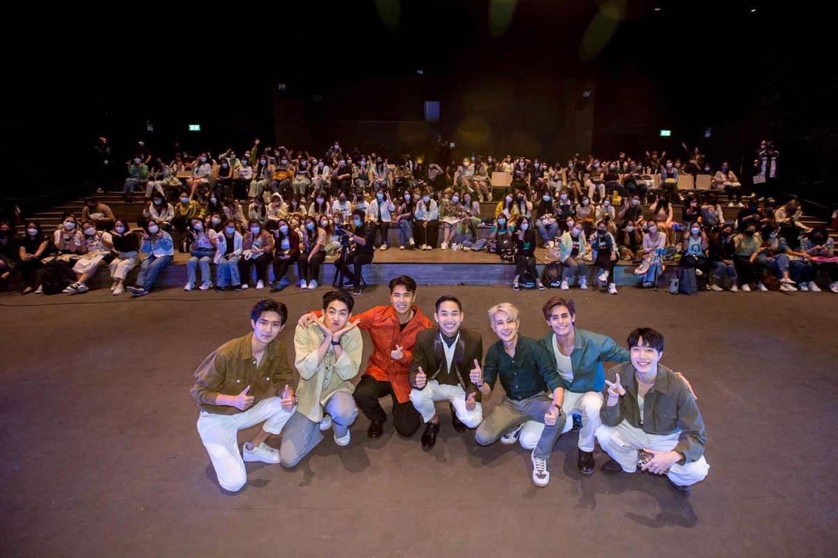 epnewsonline's tweet photo. #EPNEWS iQIYI(อ้ายฉีอี้)ประเทศไทยจัดแคมเปญ“iQIYI VIP THANK YOU FEST”
พร้อมเลี้ยงขอบคุณสื่อมวลชน,แบรนด์/เอเจนซี,ผู้จัดละคร/ซีรีส์,และสมาชิก VIP
 
🔗 https://t.co/Jwhes5riMH

#iQIYIVIPThankYouFest #iQIYI #realme #Aconatic #Lolane #iQIYIVIPZeeMaxTommy
#บอสโนอึล #ฟอร์ดพีท #มอสแบงค์ https://t.co/6J8ooq44yx