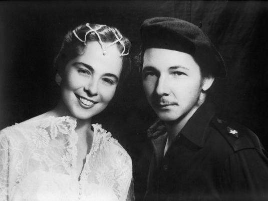 En este día pero del año 1959, se unieron en matrimonio Vilma y Raúl. Bellos y rebeldes siempre. ❤️🇨🇺

<a href="/FACSmirnov/">Dr.C. Fidel Antonio Castro Smirnov</a>
<a href="/RaulCastro_Ruz/">Raul Castro Ruz</a>
<a href="/ValdesMenendez/">Ramiro Valdés Menéndez</a>
