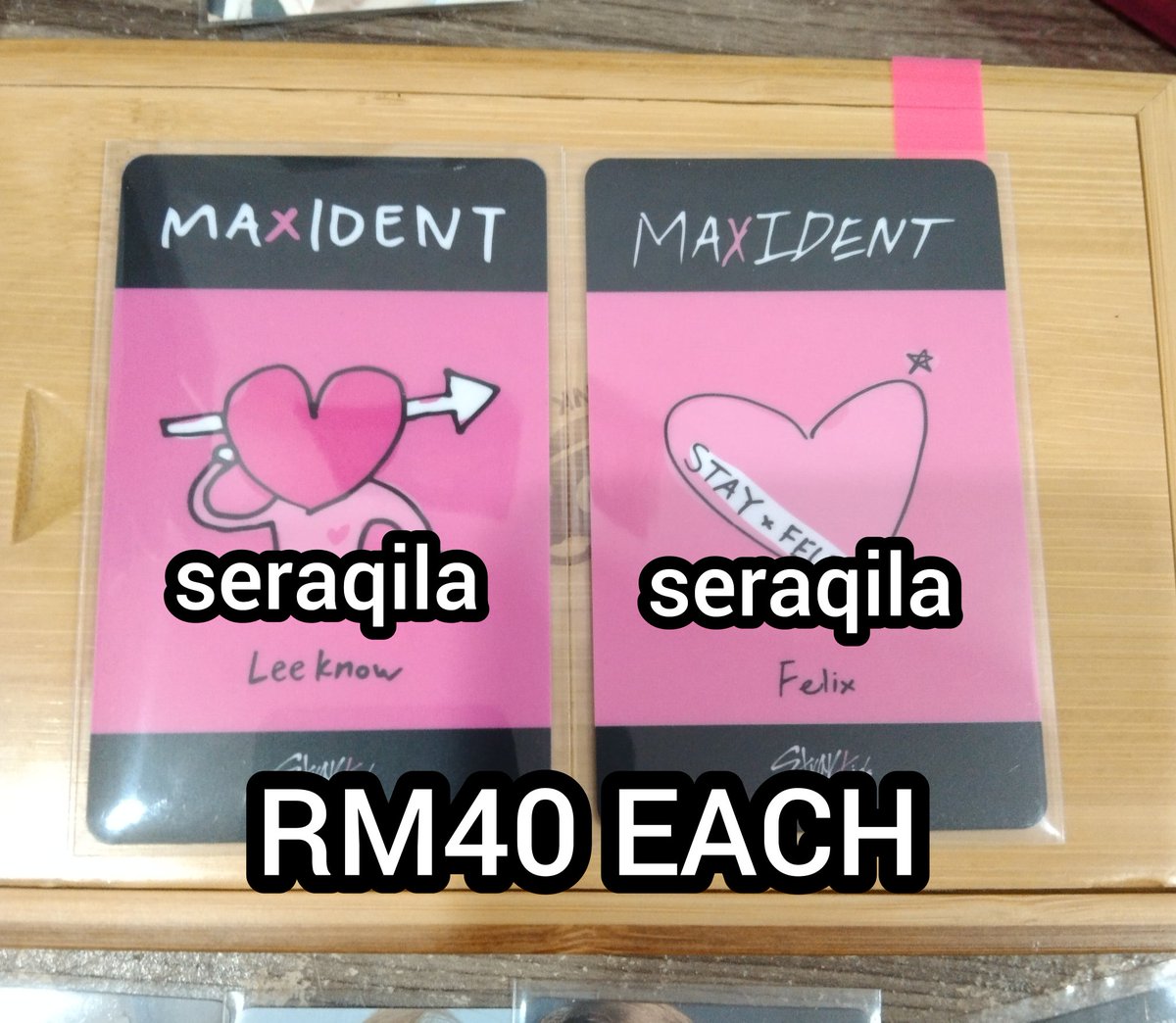 seraqila's tweet photo. [HELP RT | 🇲🇾] WTS STRAY KIDS LEE KNOW FELIX DRAWING OFFLINE LD #SQSSells 

PRICE : RM40 each exc postage
POSTAGE : RM9 wm | RM16 em

•prio take both
•on hand
•good condition, just unbox
#pasarSKZ #pasarskzmy #pasarstraykids #pasarstraykidsMY https://t.co/2nLGXAalR5