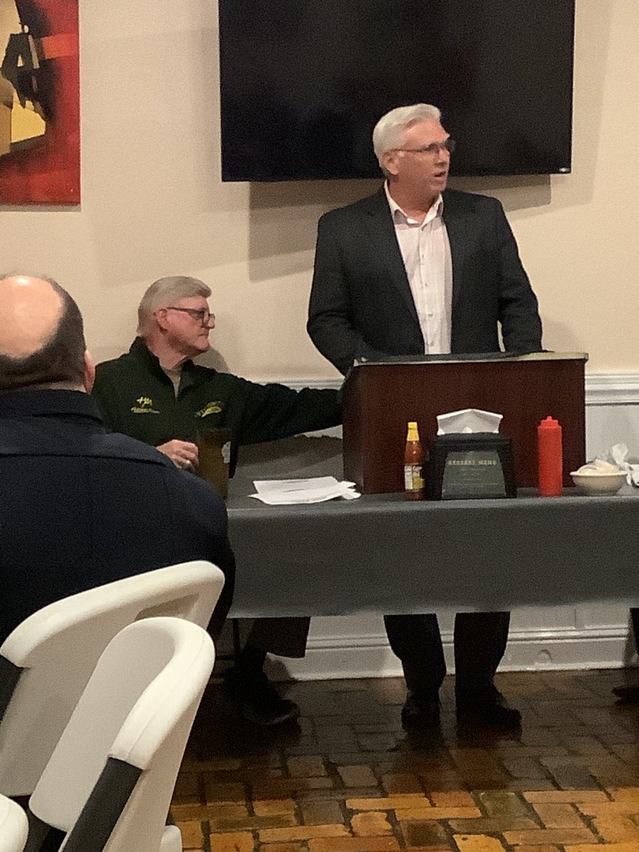 Bobby Weaver D'Iberville City Manager addressing the D'Iberville Businessmen's Club updating on current affairs.