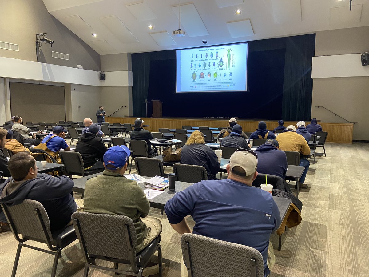 Pros in Parks and assorted green insect Invaders of the Lost Park.  Thanks Bryant McDowell <a href="/ChaseTBrooke1/">Chase T. Brooke</a> and the always incredible @TXWaterWoman.