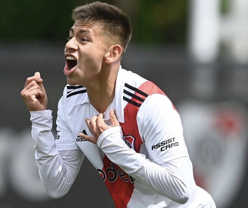 клаудио эчеверри