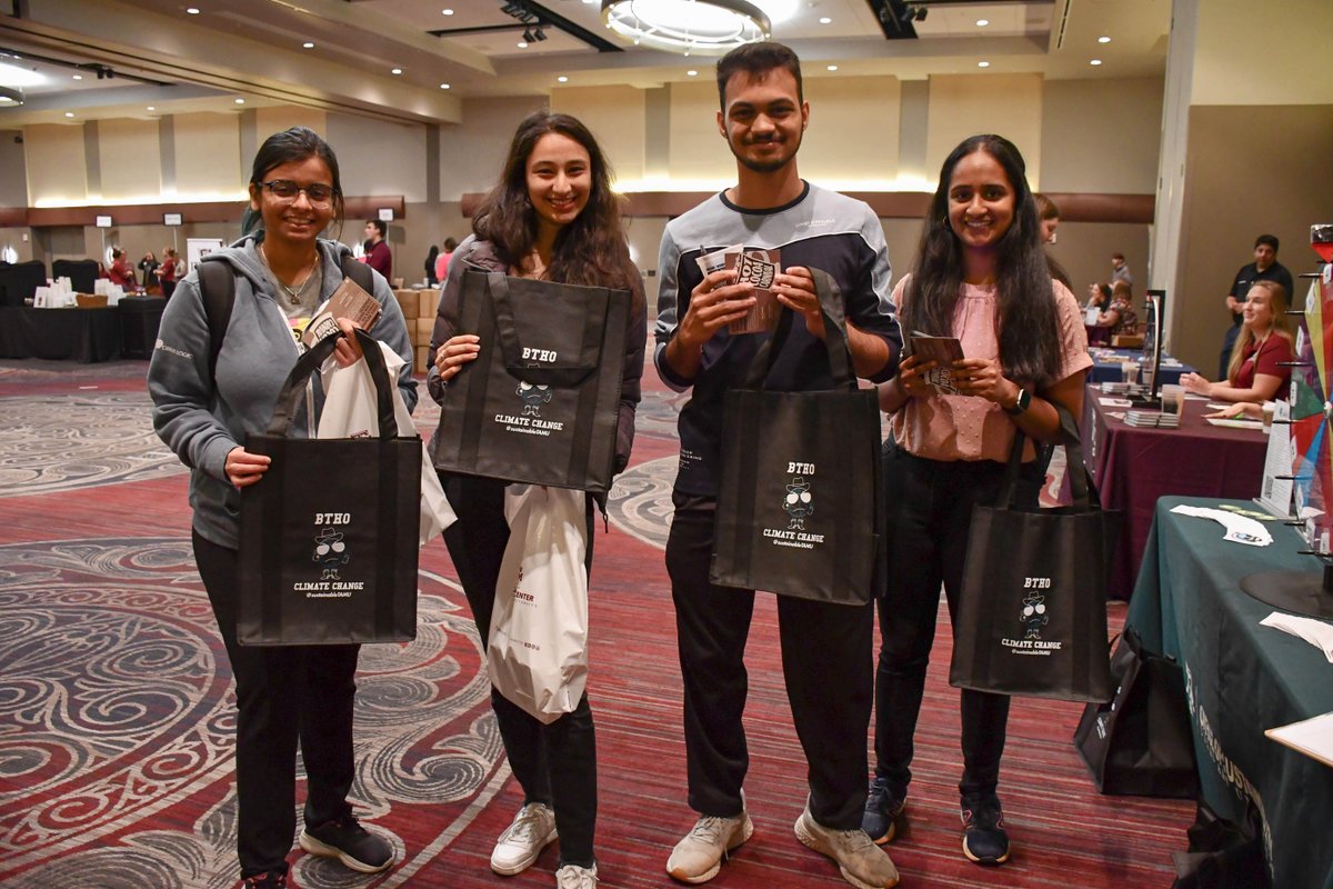 We had a great time meeting Aggies and handing out our BTHO Climate Change bags at Hot Cocoa Carnival last week! ☕

#aggies #howdyweek #tamu #gigem #sustainability #collegestation #sustainabletamu