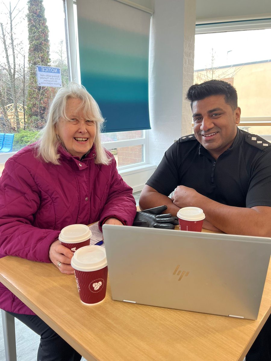 Chief Inspector Hob Hoque met with Councillor <a href="/Colleen_Atkins/">Colleen Atkins</a> yesterday to talk all things Neighbourhood Watch for #NeighbourhoodPolicingWeek

Neighbourhood Watch helps to reduce crime and encourage closer communities.

Interested in joining a scheme? ➡️  orlo.uk/lRzUj