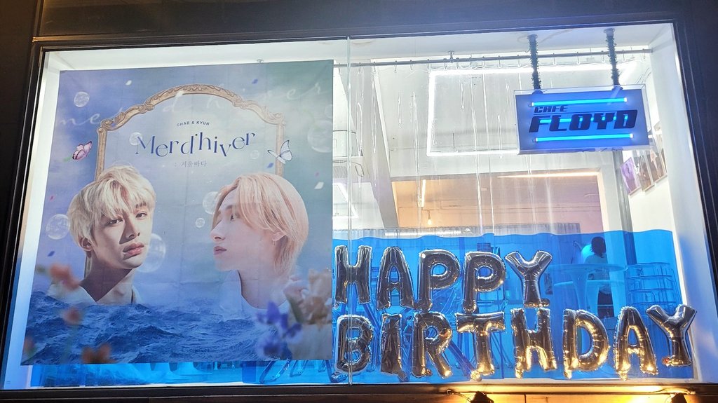 Queenfox999's tweet photo. 드디어 내일..!!😊 https://t.co/u1VXexz3Oi