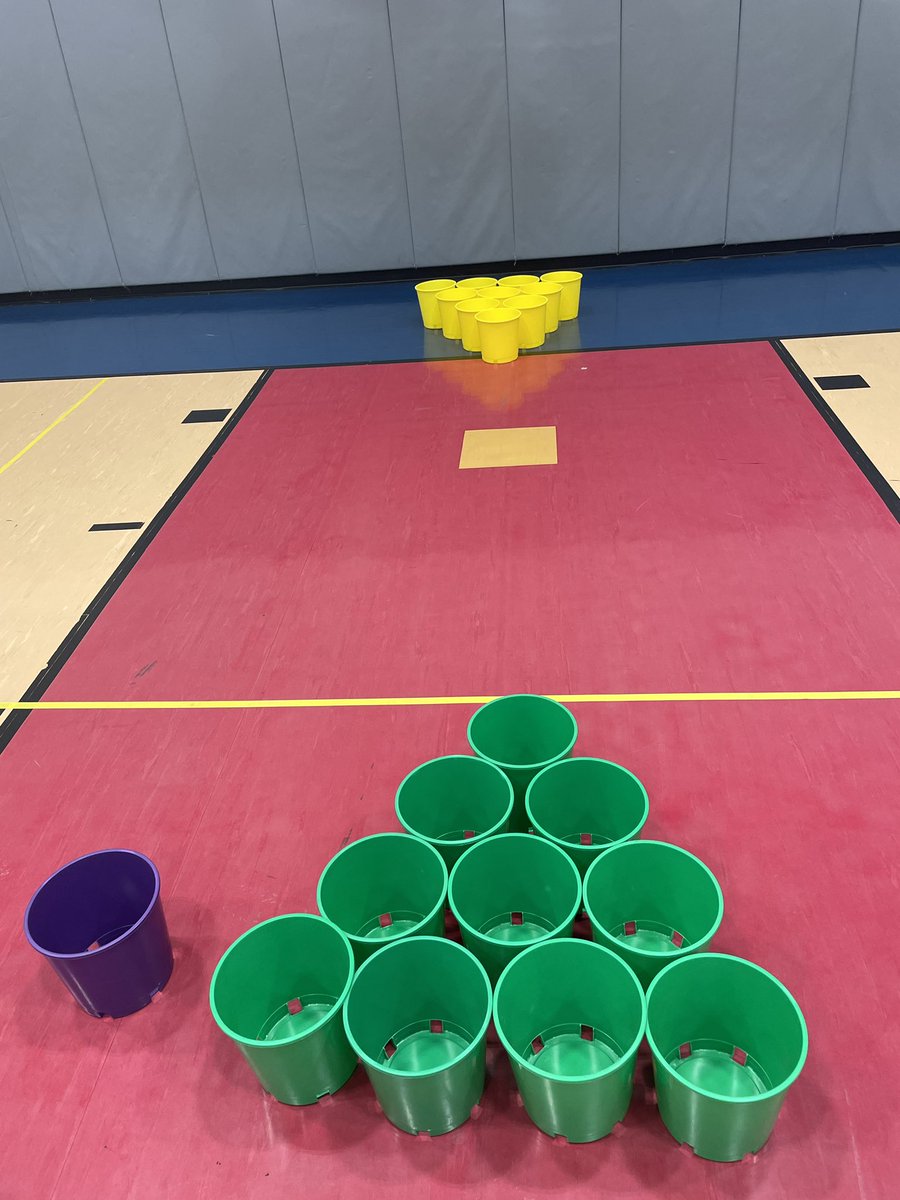 BoPhillips10's tweet photo. @D59SaltCreek is ready for more tabletop games today. Lots for Ss to choose from #physed #D59PE #striking #tableball #airhockey #skeeball #shuffleboard #pongtoss #TogetherWeCan #WeAreONE @CoachNowlan @juliebotkin https://t.co/k6VdtXNtey