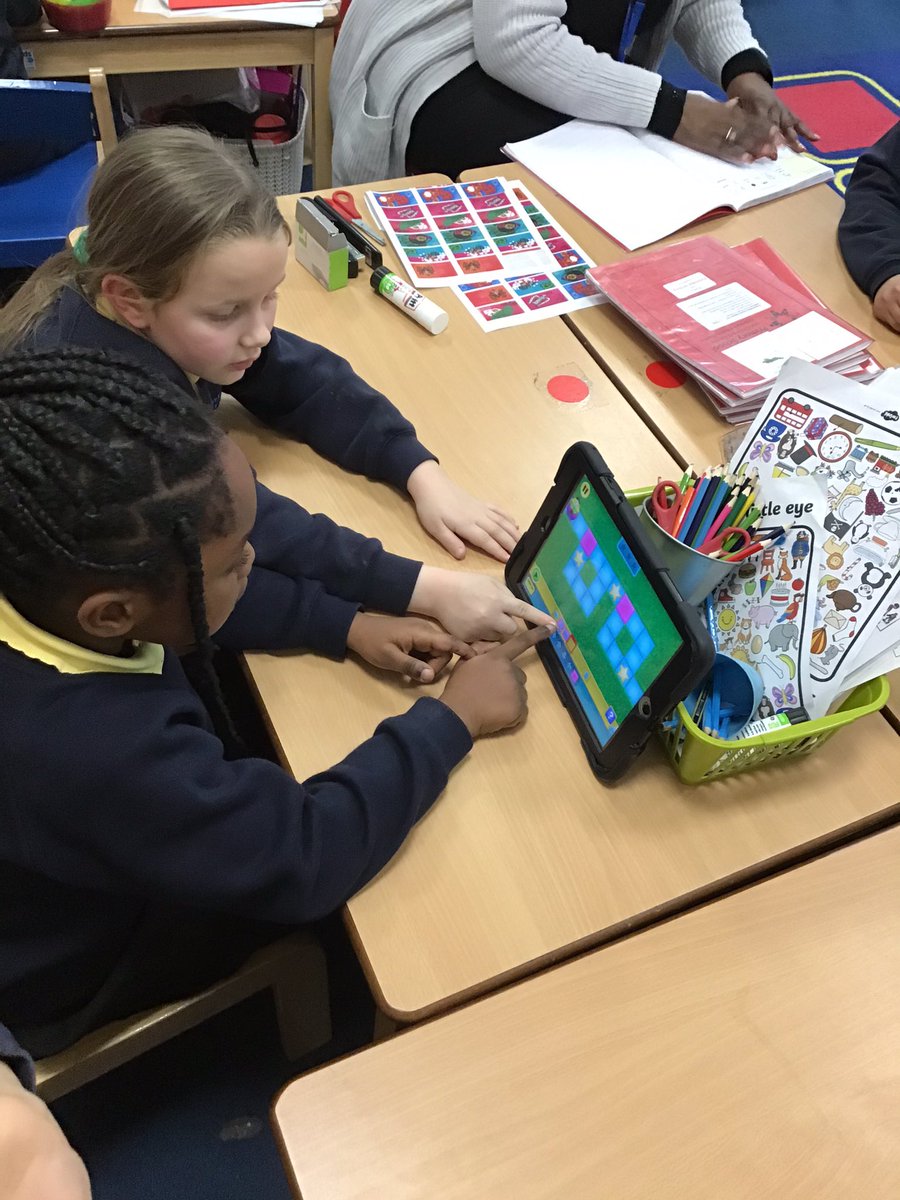 Morningside_ps's tweet photo. #year1 continued their computing unit developing their awareness of coding and algorithms.#coding #kodable https://t.co/nFWmQJPX2L