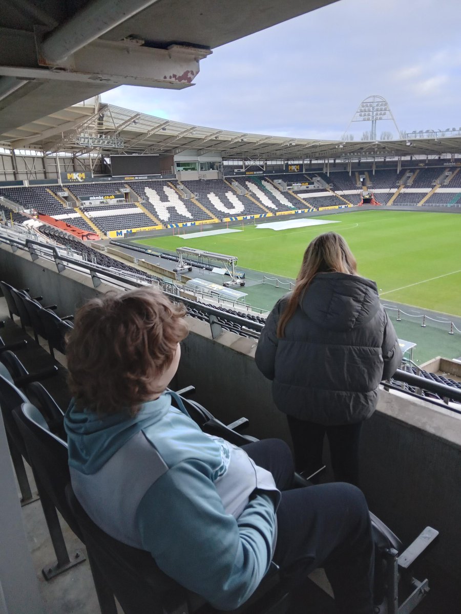 CentreSullivan's tweet image. Students @CentreSullivan &amp;amp; @boulevardcentre enjoyed their taster session at the MKM Stadium today to see the 'Run With It' programme #Localinitiatives #CommissionedPlaces #LearningInDifferentWays