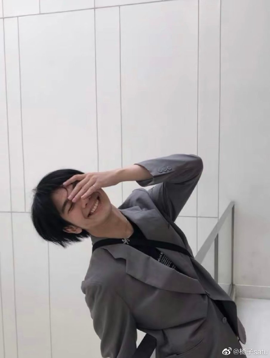 bbbbuildbobobi1's tweet photo. Company is the longest confession of love.💙
“陪伴是最长情的告白”💙
#buildjakapansupport #WeLoveBuild #BuildJakapan #Buildurluve https://t.co/KkhRRVj8Me