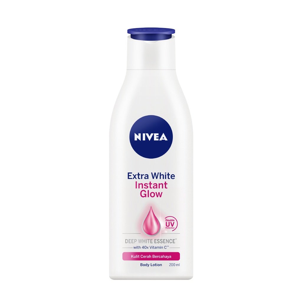 vanillauyu_'s tweet photo. Lotion

Nivea 
Review pribadi: mirip² kyk body serum nya, menurut ku yang instan glow lebih cepat mencerahkan, dan repair &amp; protect paling cocok dipake sebelum aktivitas dibawah sinar matahari.
🔗: https://t.co/32K5iLW8UF
⭐: 4,9 https://t.co/wULllDq2oV