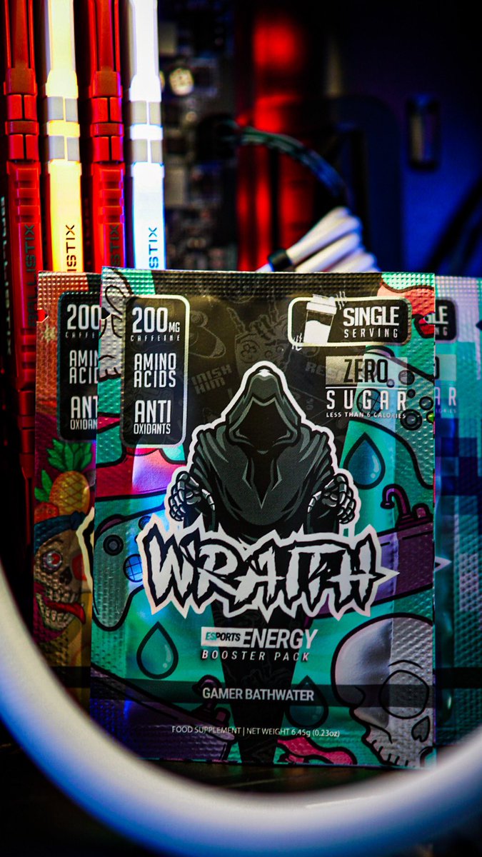 Strugs_'s tweet photo. My @DrinkWraith starter pack came today. Dam the sachets are sexy. 🧃 https://t.co/FMomMPFFh9