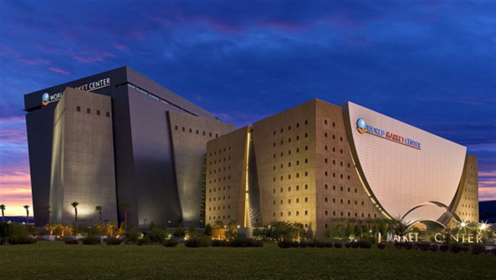 With Las Vegas Market this weekend, Editor-in-Chief Alex Milstein checks in with a few outdoor manufacturers to get their thoughts on how well the show is meeting the needs of the casual industry. The key to success? Focus on designers.
buff.ly/3HbyUk5