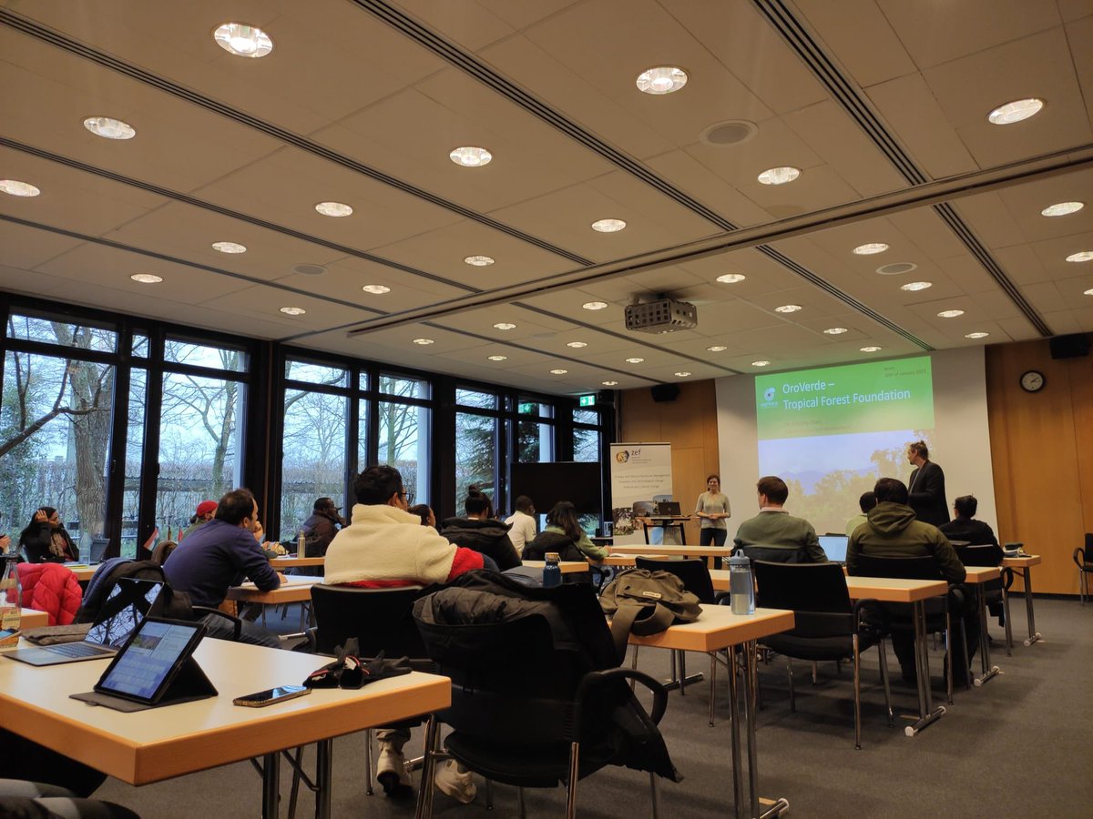 IFGM_Group's tweet photo. Closing with our lecture series in Bonn with Dr Kristina Osen from @OroVerde_GER. Thank you for  sharing with us on international cooperation and the activities you develop on tropical countries 🌴🌳#environmentaleducation #policy #advocacy #NGO https://t.co/Vgfr8KxALh
