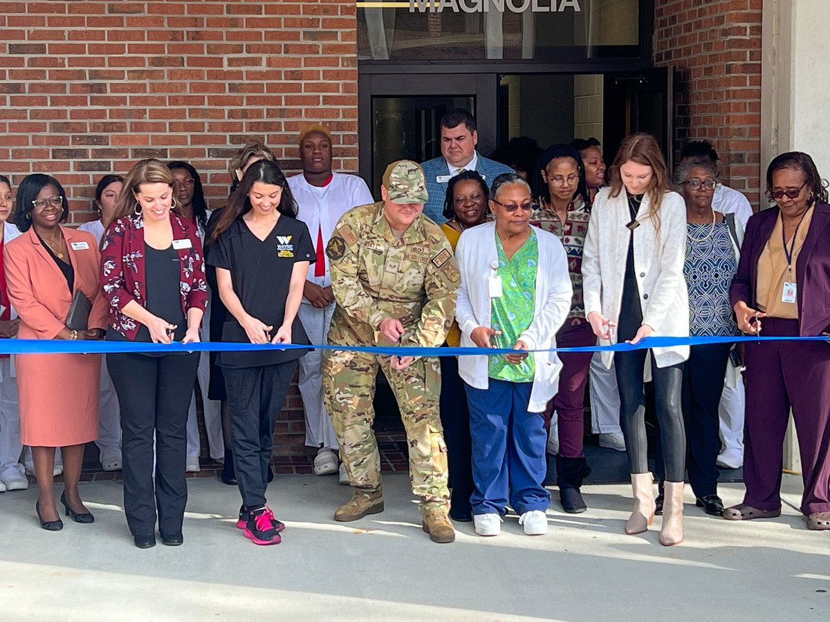 moseleydesigns's tweet photo. It was wonderful to be at @wayneccnc to celebrate the ribbon-cutting of the newly renovated Magnolia Building! This impressive facility offers a dedicated space for EMS, Paramedic, CNA, Phlebotomy and Medical Lab programs. 

#MoseleyArchitects #designingsolutions #highereddesign https://t.co/aVtdKCWlVB