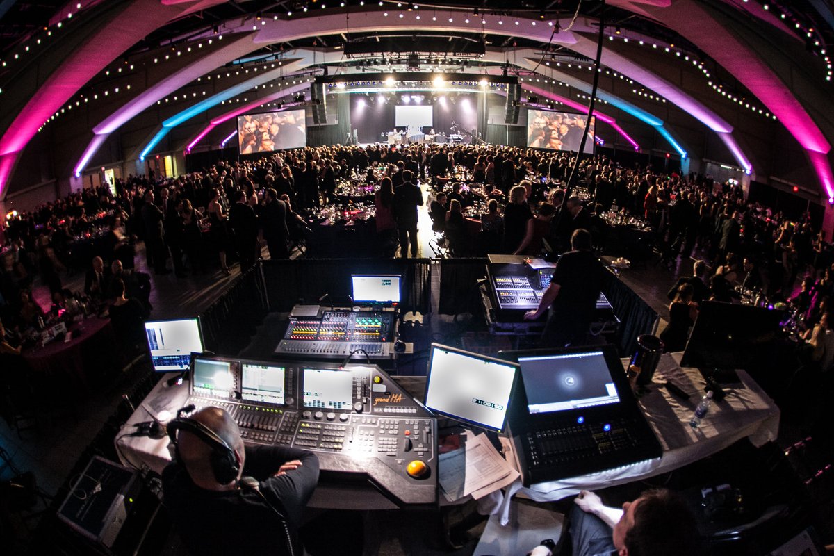 JonBeckett2's tweet photo. #TBT #ChamberBall 2014 Fun night!
#ChamberBall2023 goes live this weekend at the beautiful @yegconvention #HallD
This event is #SoldOut
Congrats to team @EdmontonChamber
@ServusCU
@atozag
#ProudPartner
@productionworld https://t.co/5aT0HzqVPI