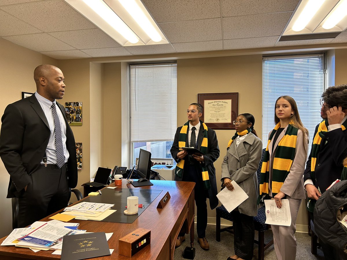 Mason Lobbies…for affordable equitable accessible higher education in Virginia and support for Mason! @Michelle4VA50