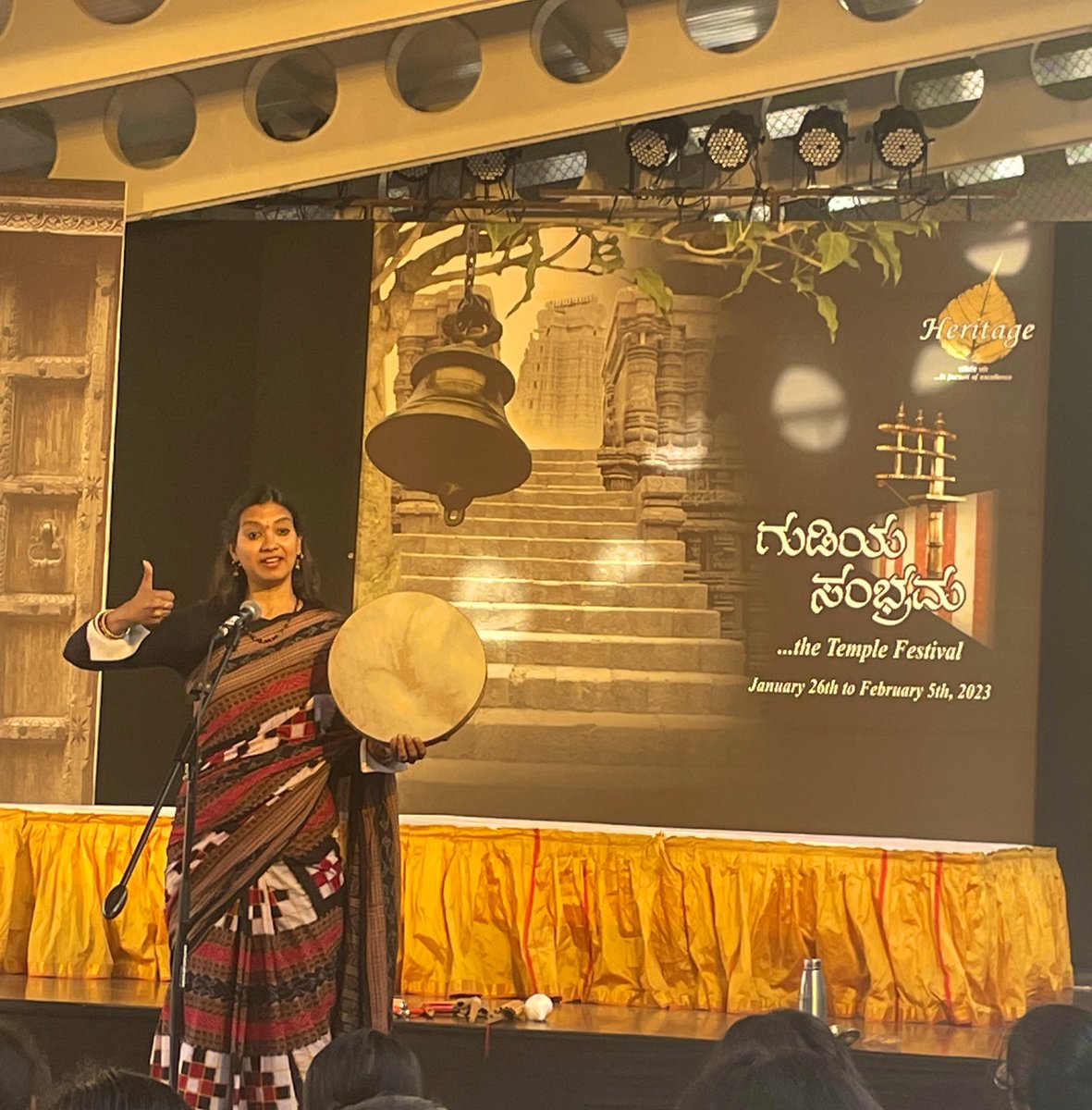 ArunimaGupta03's tweet photo. Devi Sarasawati blessed Gudiya Sambhrama, as the festival commenced with flower weaving, storytelling and Carnatic music concert. Fortunate to be here today in a creative immersion. 

@vijayalakshmiVK @VarshaVRaman @IndicaSoftPower 
@over2deepa 

बसंत पंचमी की शुभकामनाएँ https://t.co/2W6VDyf759