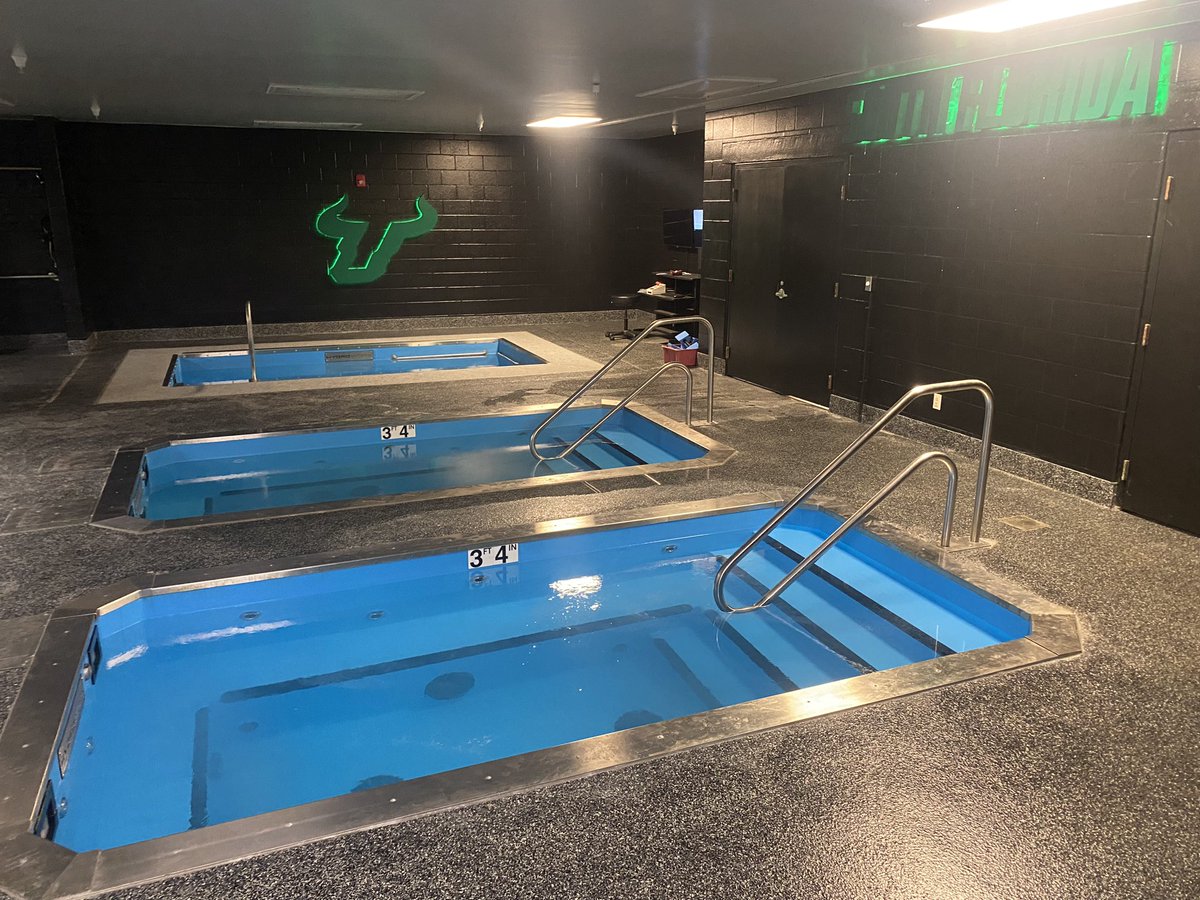 JoeyGameday's tweet photo. Some new backlit signage in our Hydrotherapy room this morning 🔥 https://t.co/H4pqErhPfS