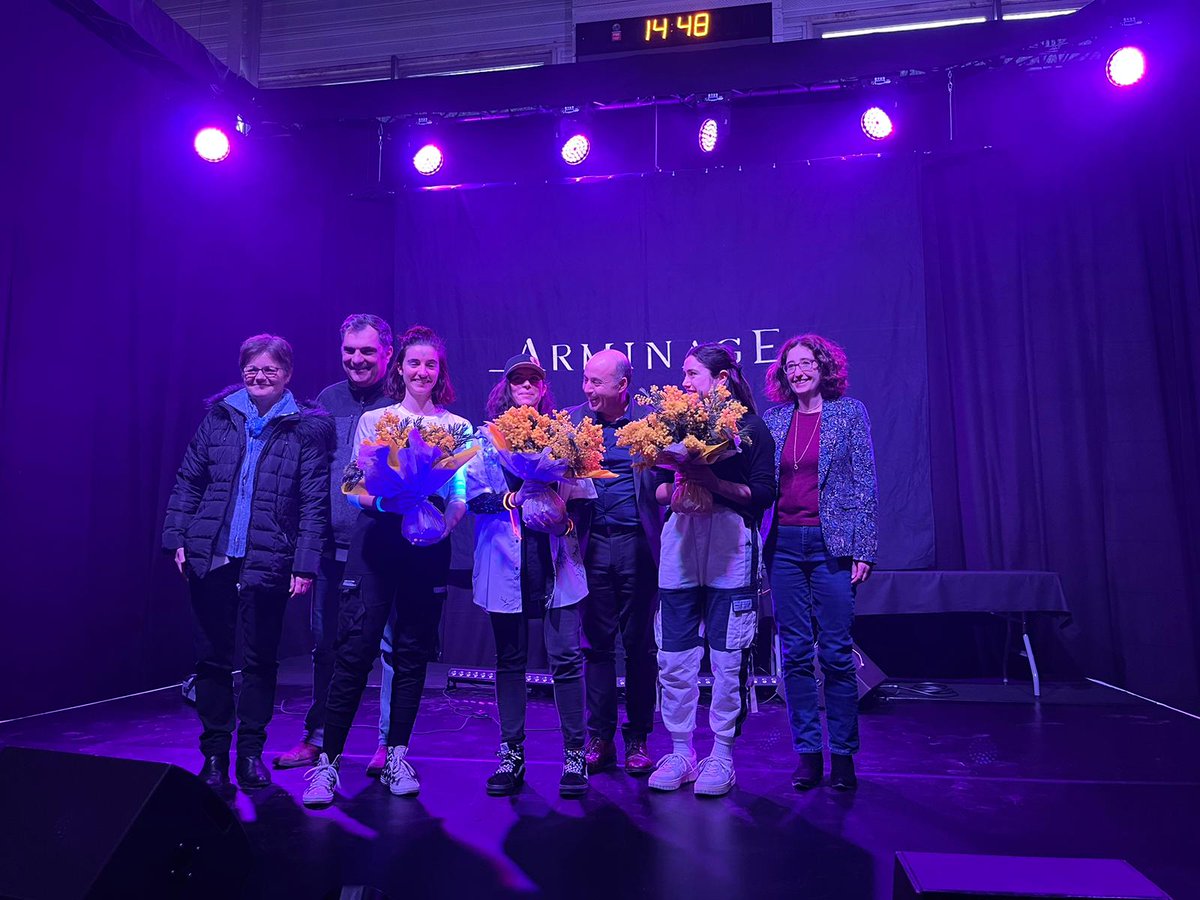 UGrenobleAlpes's tweet photo. #Cérémonie des voeux 🌟 // Le président de l'@UGrenobleAlpes Yassine Lakhnech présente aujourd'hui ses meilleurs voeux à l'ensemble des personnels de l'UGA pour 2023 ! Galette, concert et spectacle de danse par Arminage, étudiantes Artistes de Haut Niveau UGA ! https://t.co/9uNUzbcVPY