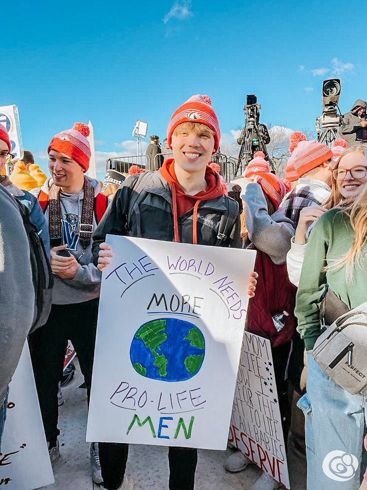 EL MUNDO NECESITA MÁS HOMBRES PRO-VIDA.