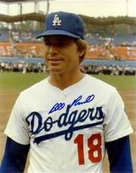 DaveRoberts_LAD's tweet image. 18 days until relievers and catchers report!!

I wish we had a Bill Russell playing SS today. 

#Dodgers 
#SpringTraining 
#camelbackranch
#ITFDB
#BASEBALL
#DODGERBASEBALL
#daveroberts
#MLB