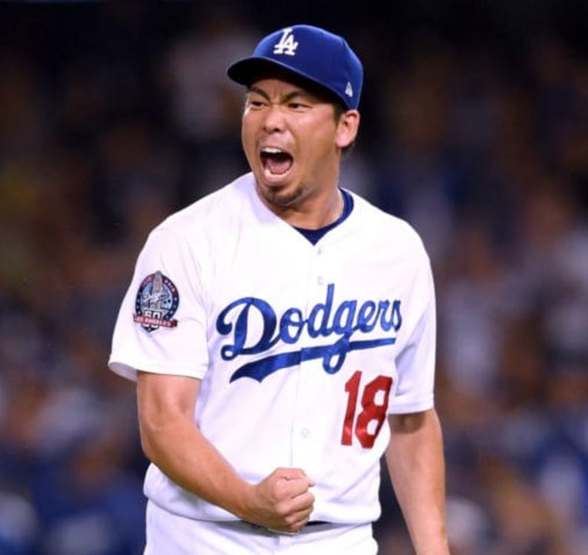 DaveRoberts_LAD's tweet image. 18 days until relievers and catchers report!!

I wish we had a Bill Russell playing SS today. 

#Dodgers 
#SpringTraining 
#camelbackranch
#ITFDB
#BASEBALL
#DODGERBASEBALL
#daveroberts
#MLB