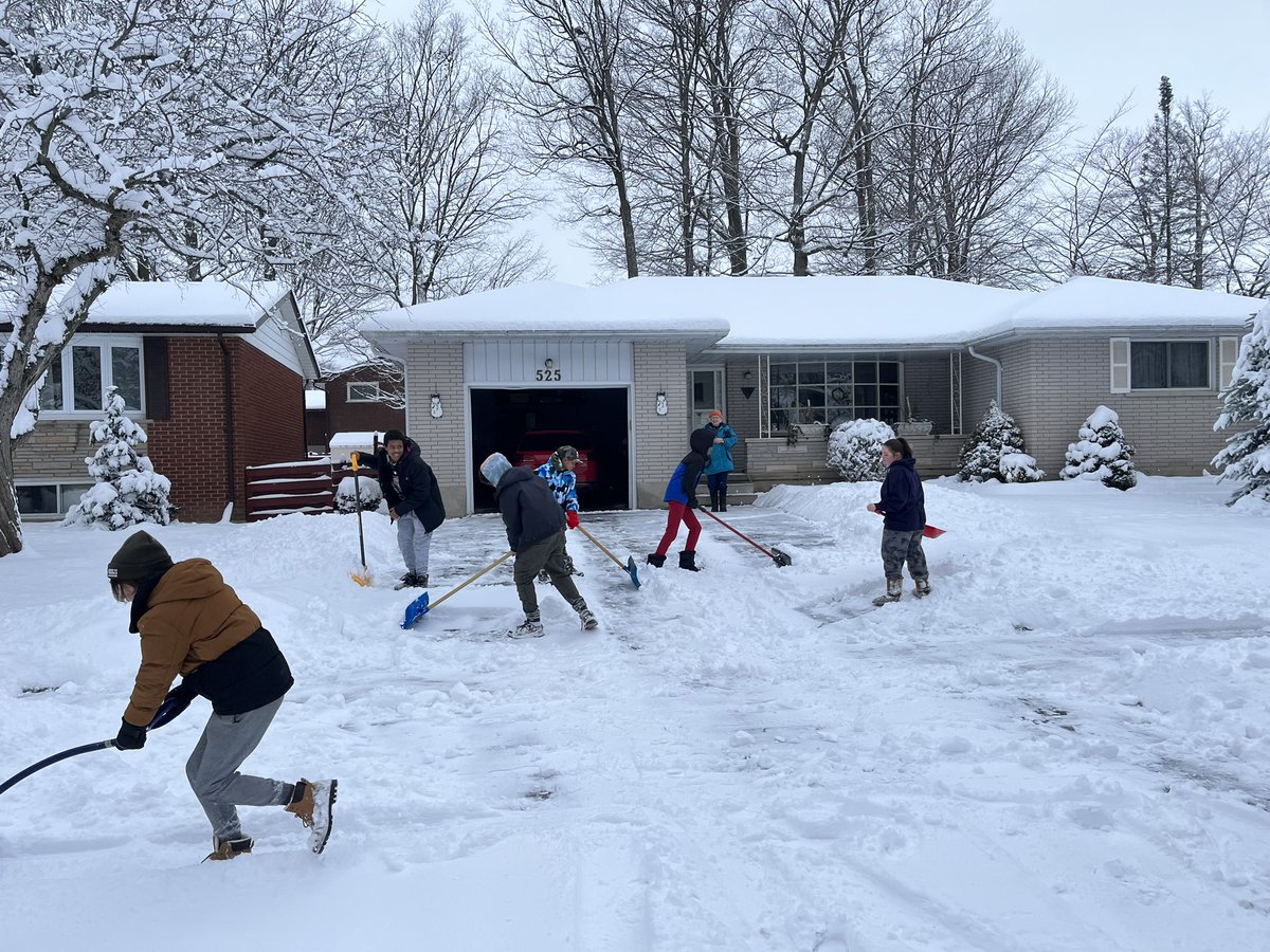 Big snowfall… no problem. #Shovelingstars are on it. Thank you to the other 7/8 and Grade 6 classes for joining us today. You helped others in our community through your kindness and hard work. #wcdsbawesome #SEBstars