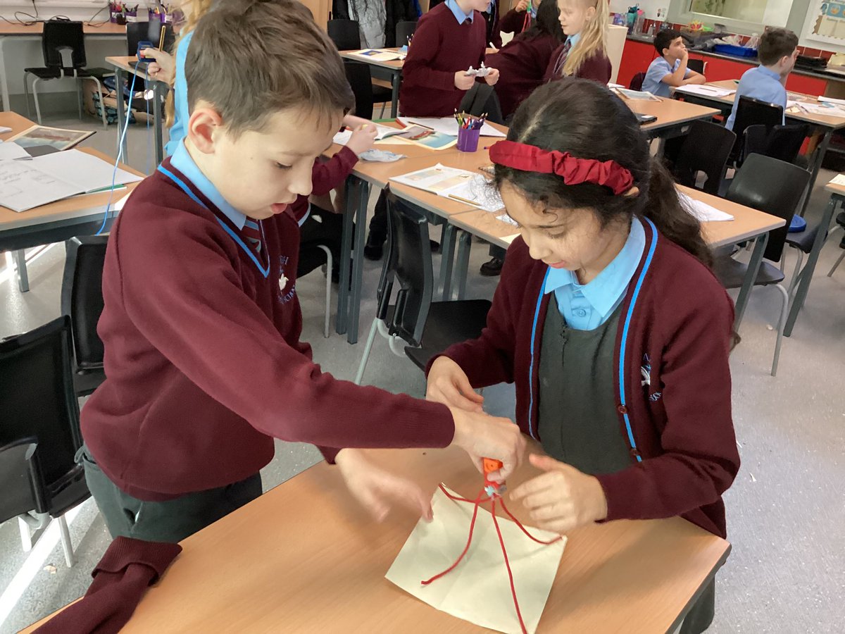 Faith_Year5's tweet photo. Today Year 5 made parachutes with 3 different materials to investigate what material would have the best air resistance! 🪂 @FaithPrimary #SILPrimary #Science https://t.co/dpq0nmBmen