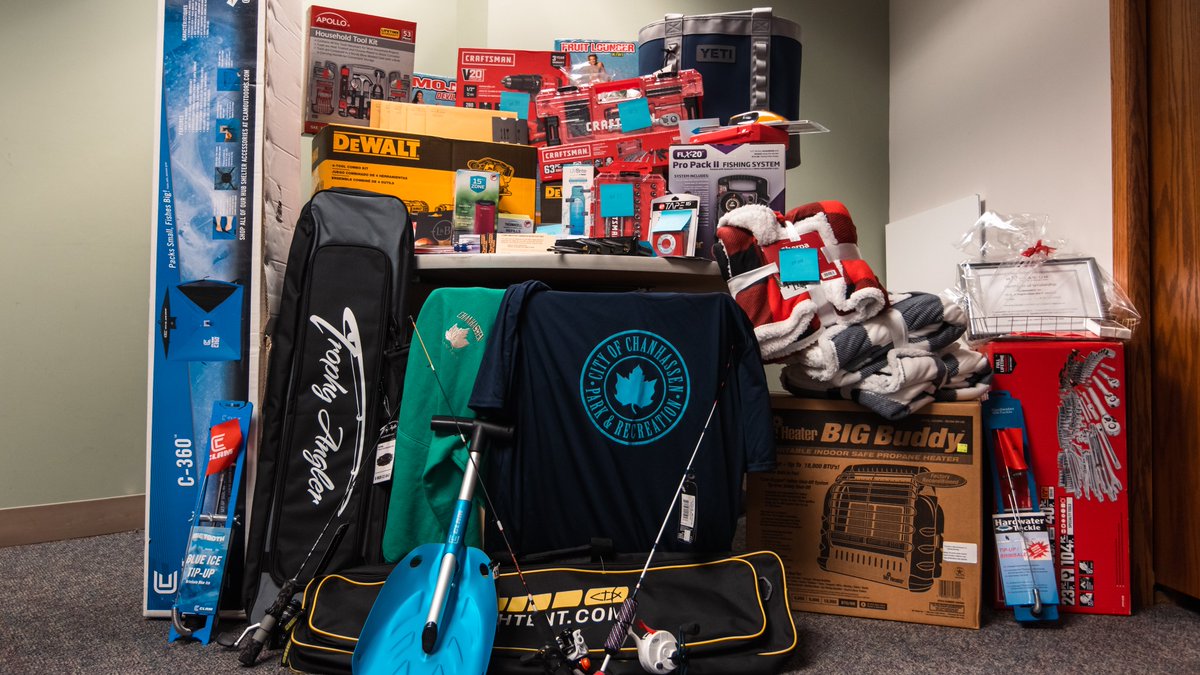 CityofChanMN's tweet image. A huge THANK YOU shout-out goes to Automotive Unlimited, Merlin’s Ace Hardware, &amp;amp; our Community Event Sponsors for donating these fantastic prizes for the 2023 FebFest ice fishing contest &amp;amp; door prize drawing! 
 
For more info on #FebFest, click here: chanhassen.info/febfest