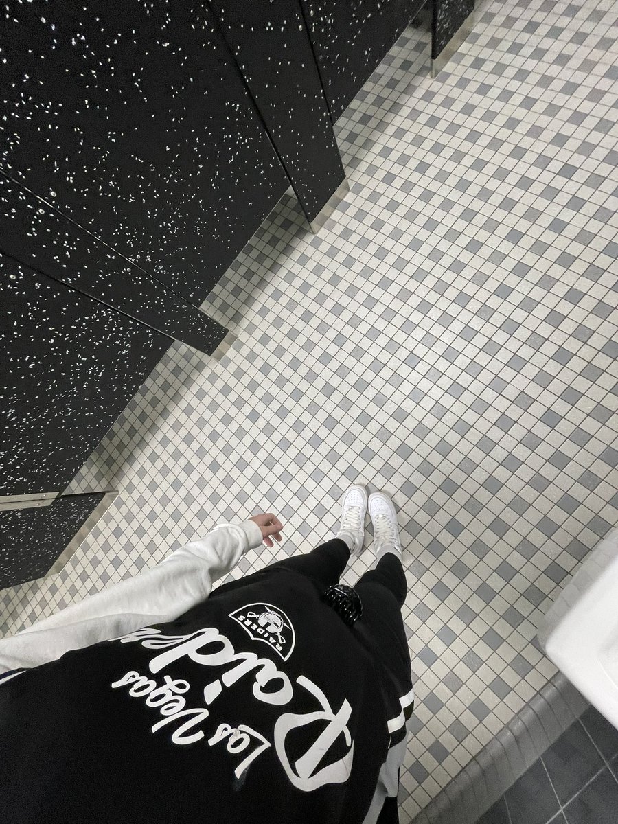 fidalgo_debora's tweet photo. @ainhoaa_127 https://t.co/RNGks9f4NY