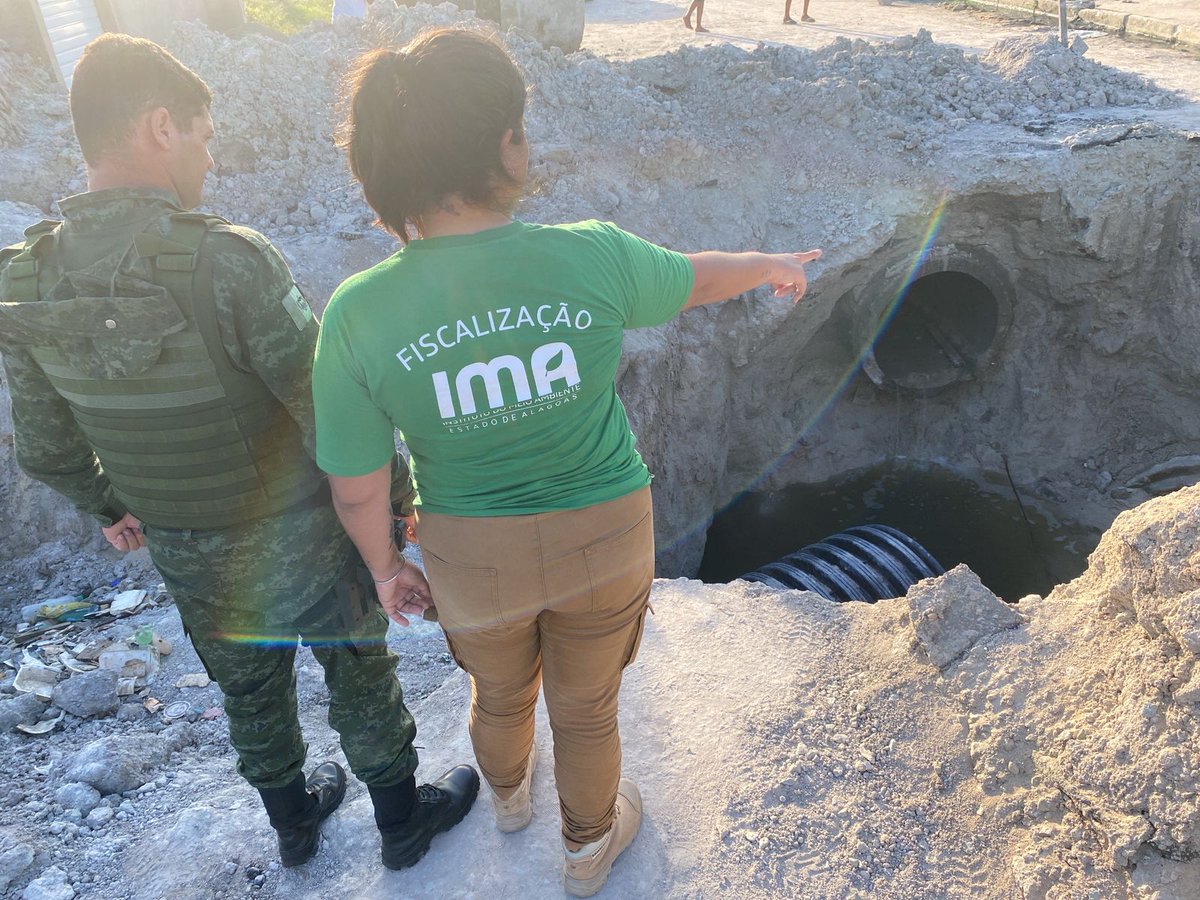 ima_alagoas's tweet photo. Prefeitura de Rio Largo compromete manancial e abastecimento de 65% do município. O engenheiro da obra, que acompanhou toda a operação, se recusou a assinar as autuações emitidas pelo IMA.  https://t.co/RM7rlr4Rpv https://t.co/XjkWbE0ag2